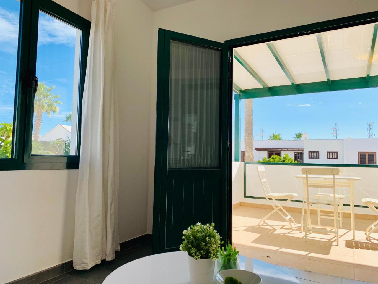 تياس Apartamentos Zalabar المظهر الخارجي الصورة