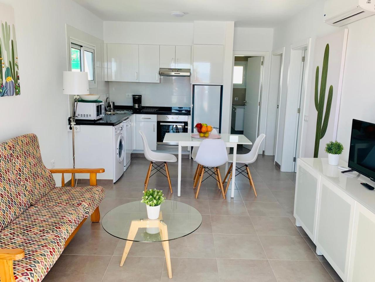 تياس Apartamentos Zalabar المظهر الخارجي الصورة