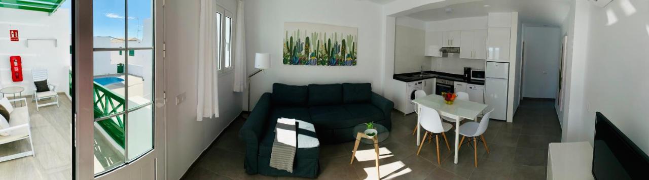 تياس Apartamentos Zalabar المظهر الخارجي الصورة