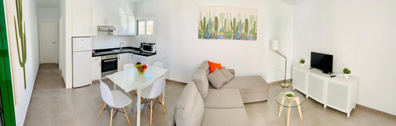 تياس Apartamentos Zalabar المظهر الخارجي الصورة